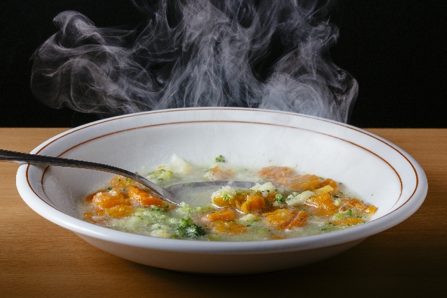 温かいスープ